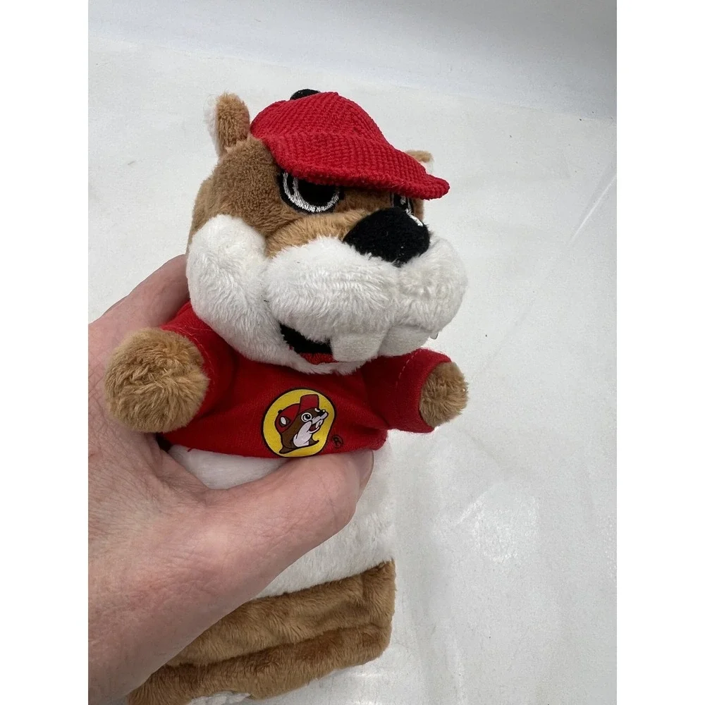 Buc-ee's Beaver Plush Cell Phone Holder Stand Jaag Red Hat T-Shirt Texas Mascot